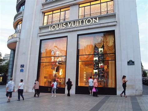 buying lv in paris|louis vuitton paris outlet.